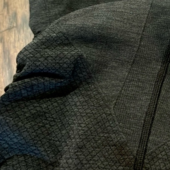 Lululemon In The Flow Crop II - Picture 11 of 11